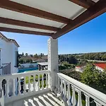 Casa Yuca 5 Bedroom Pool Villa Marbella