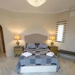 Casa Yuca 5 Bedroom Pool * Marbella